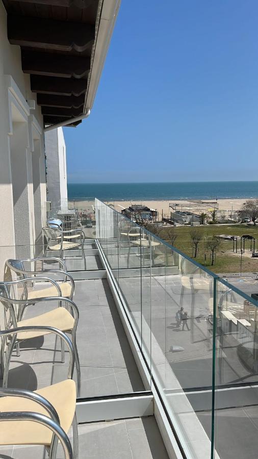 Hotel Vienna Rivazzurra 리미니 외부 사진