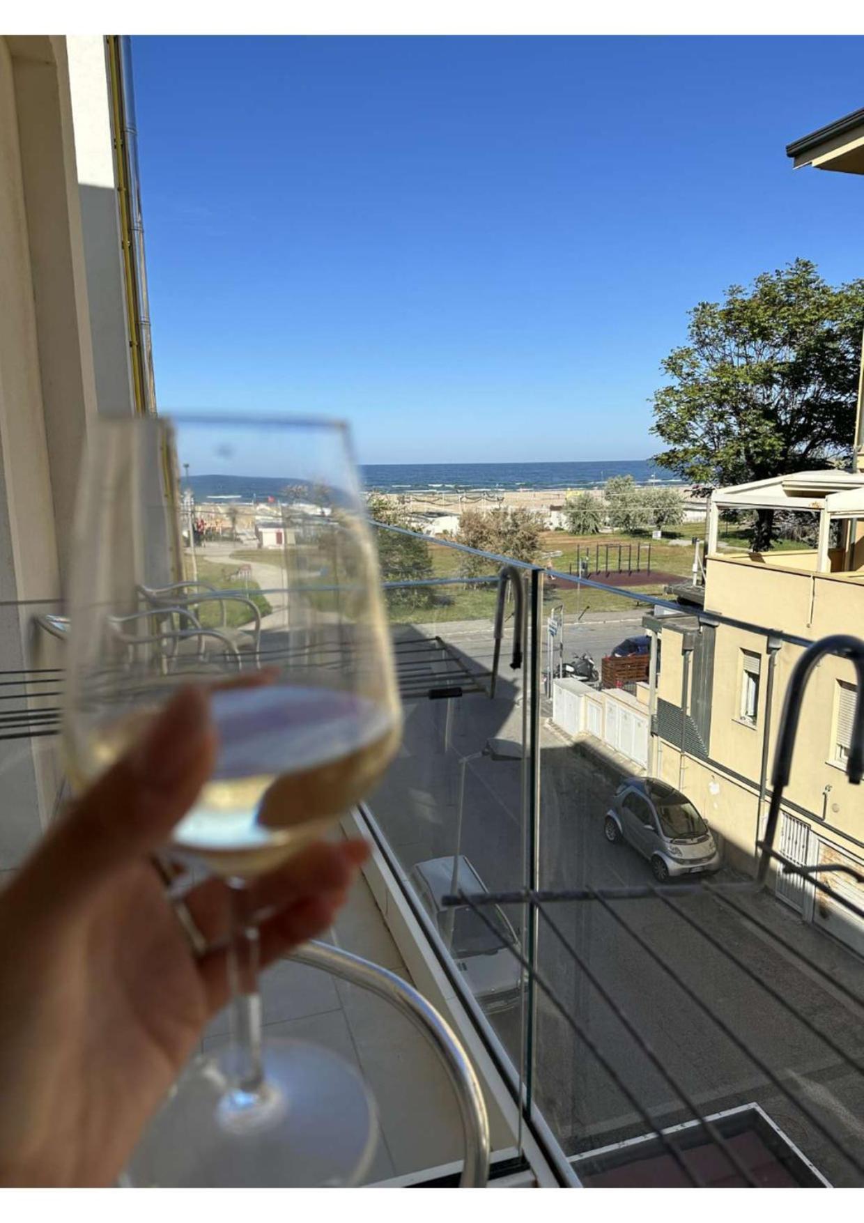 Hotel Vienna Rivazzurra 리미니 외부 사진