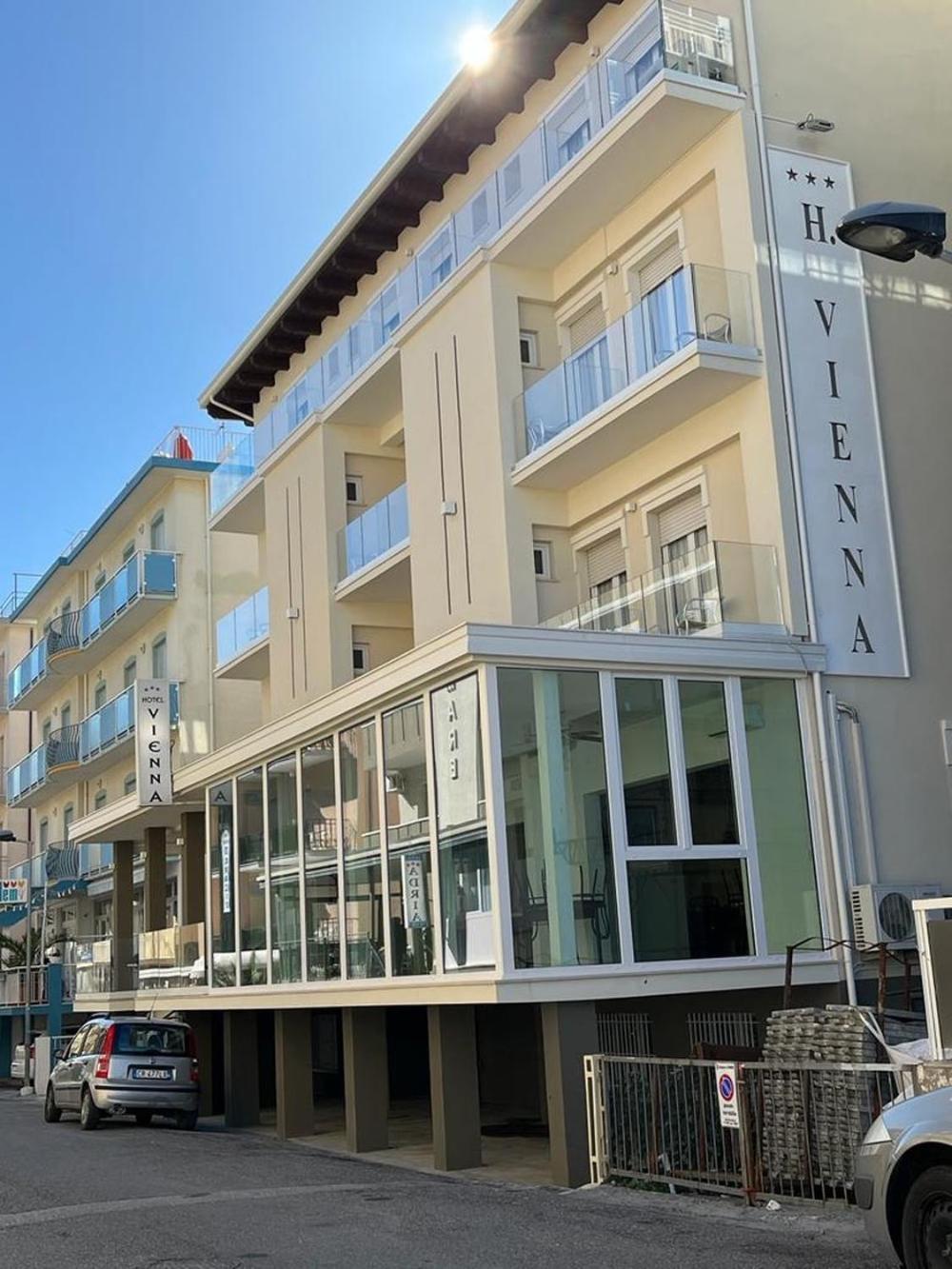 Hotel Vienna Rivazzurra 리미니 외부 사진